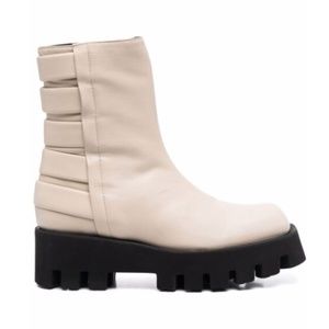 NIB PALOMA Barcelo Becca Chunky Sole Napa Soft Ivory Leather Boots 39 Ret $328